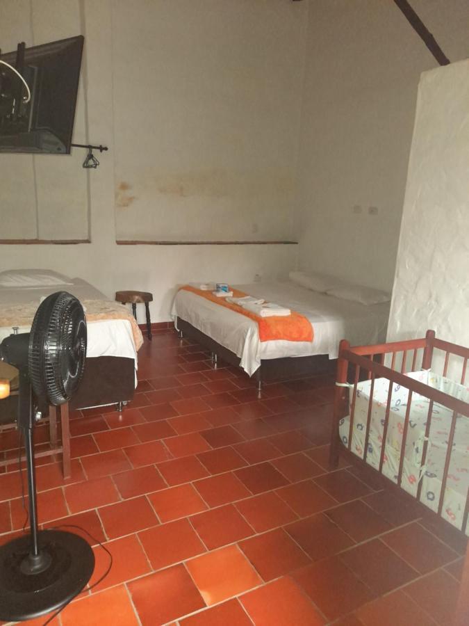 Hotel Central Graciela Valle de San José Esterno foto