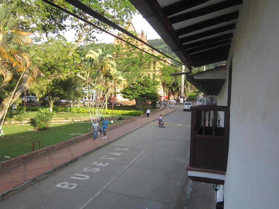 Hotel Central Graciela Valle de San José Esterno foto